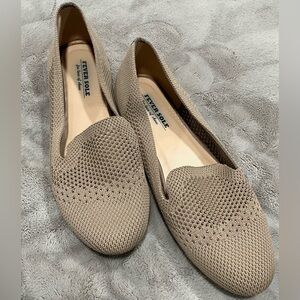 Fever sole beige sneakers for women, size 9